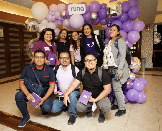 Equipo de Runa en evento